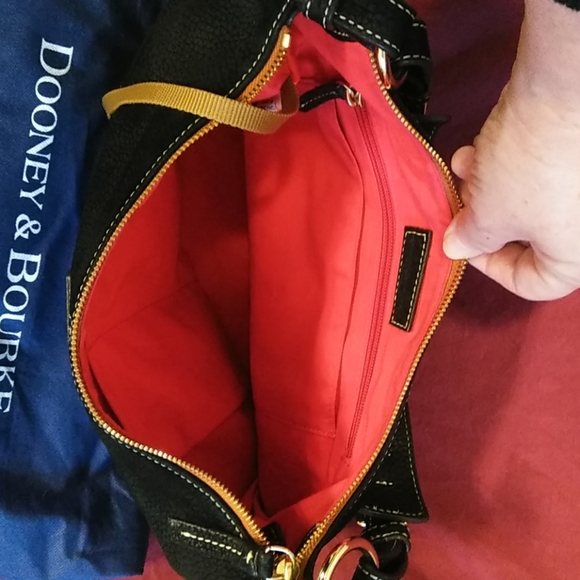 Dooney & Bourke purse - Picture 3 of 6